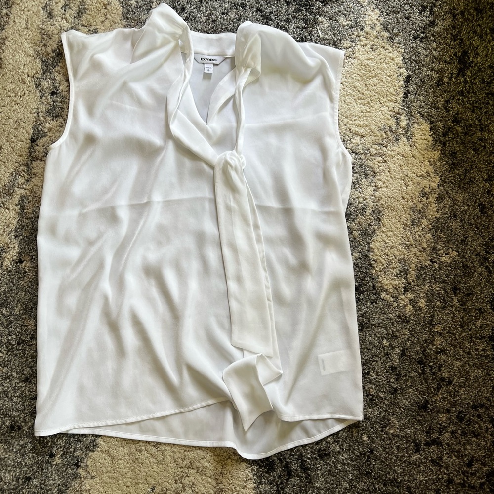 Express White Sleeveless Blouse
